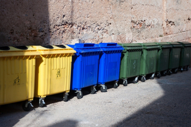 Zkladn povinnosti pri nakladan s odpadom s drazom na zdravotncky odpad
